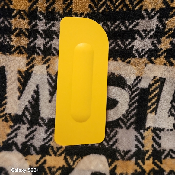 ==$4 each / 5 for $15 / 10 for $25 Tupperware tools / minis / gadgets - Picture 10 of 14